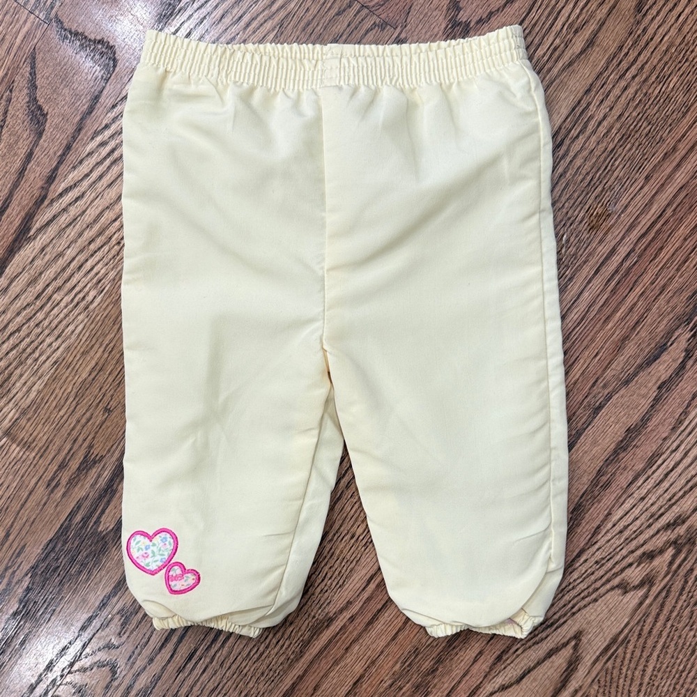 The Wonderful World of Disney Newborn Girls Pants- Light yellow Size 3/6